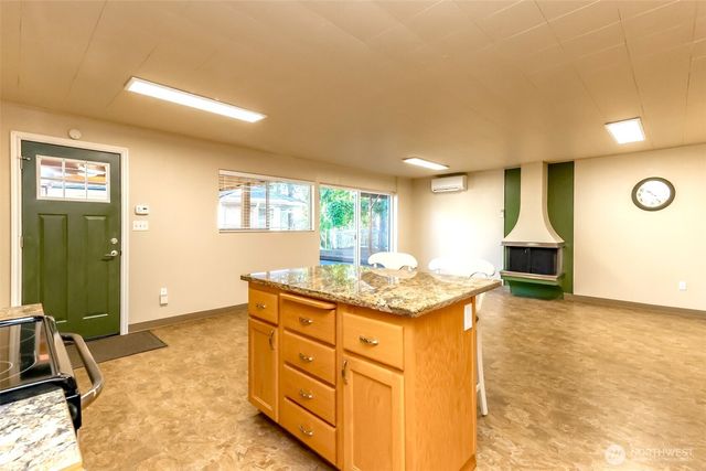 6214 75th Street W, Lakewood, WA 98499