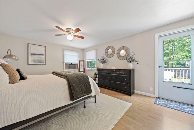 37 Davis St 2, Mansfield, MA 02048