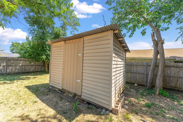 5732 Bonner Drive, Haltom City, TX 76148