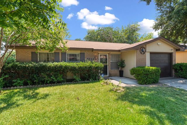 5732 Bonner Drive, Haltom City, TX 76148
