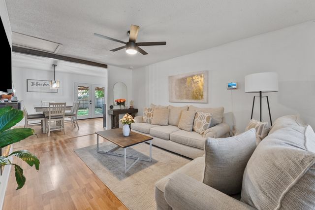 5732 Bonner Drive, Haltom City, TX 76148