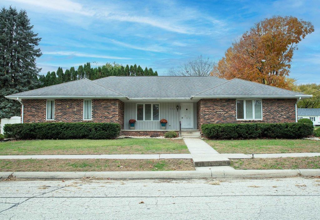 302 Andrews Street, Nashua, IA 50658