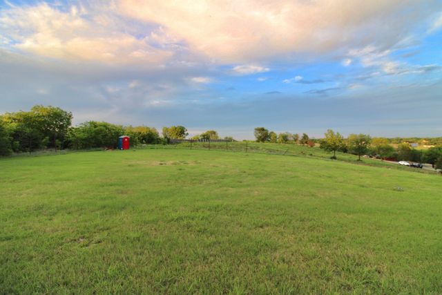 315 S Army Avenue, Dallas, TX 75211