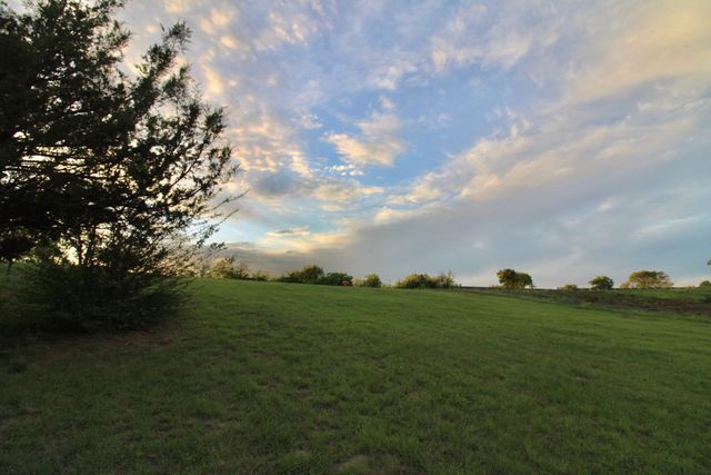 315 S Army Avenue, Dallas, TX 75211