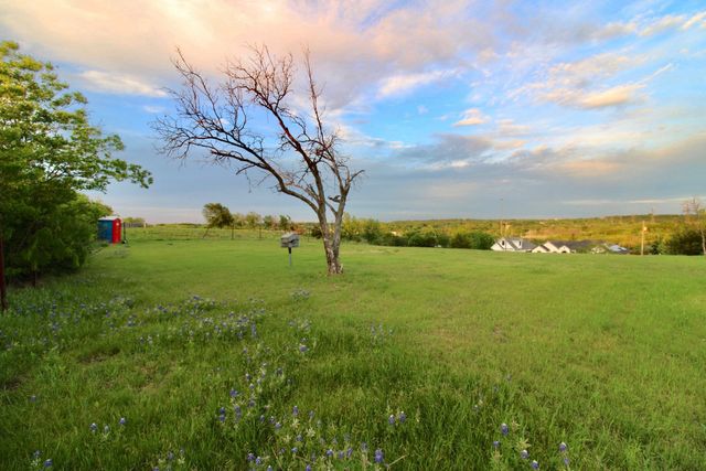 315 S Army Avenue, Dallas, TX 75211