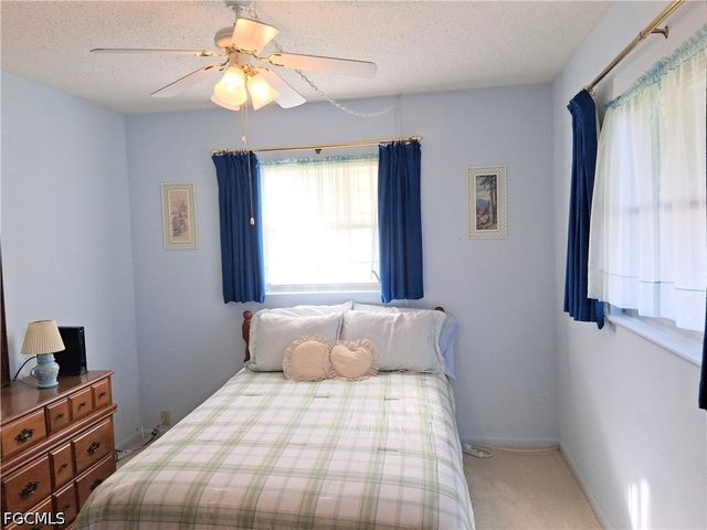 2 Tangelo CT, Lehigh Acres, FL 33936