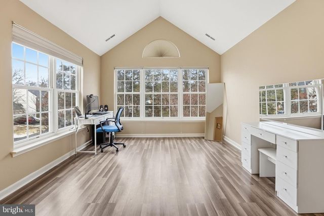 26073 NIMBLETON SQ, Chantilly, VA 20152