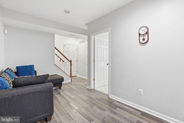 26073 NIMBLETON SQ, Chantilly, VA 20152