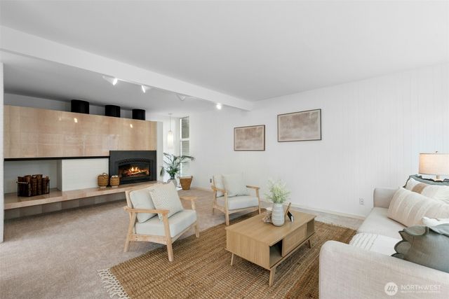 7237 NE 121st Place, Kirkland, WA 98034