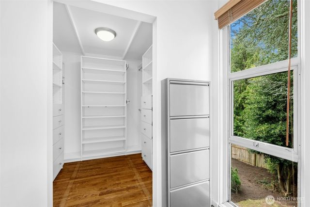 7237 NE 121st Place, Kirkland, WA 98034