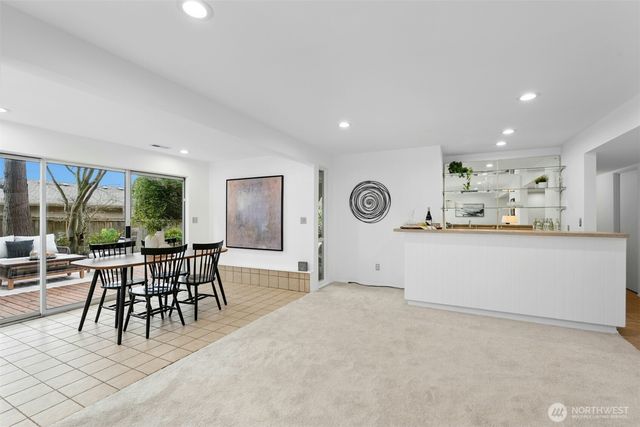 7237 NE 121st Place, Kirkland, WA 98034