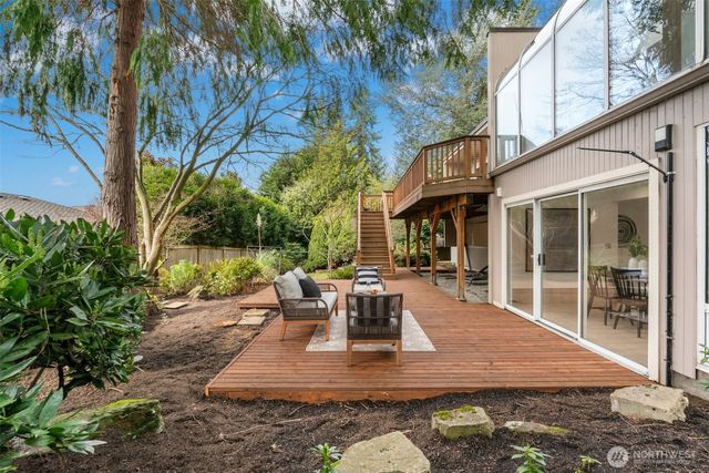 7237 NE 121st Place, Kirkland, WA 98034