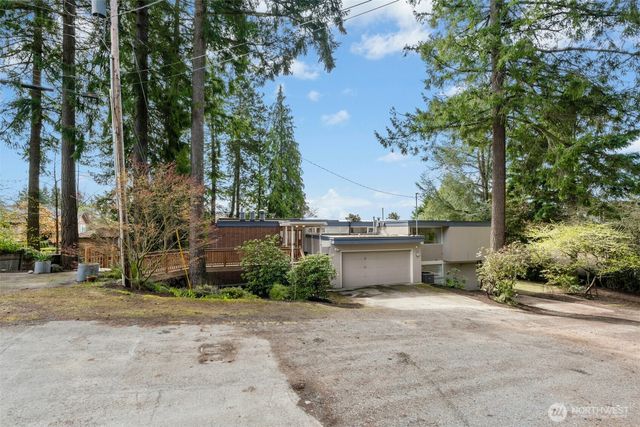 7237 NE 121st Place, Kirkland, WA 98034