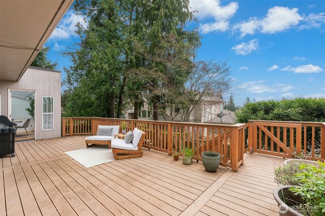 7237 NE 121st Place, Kirkland, WA 98034