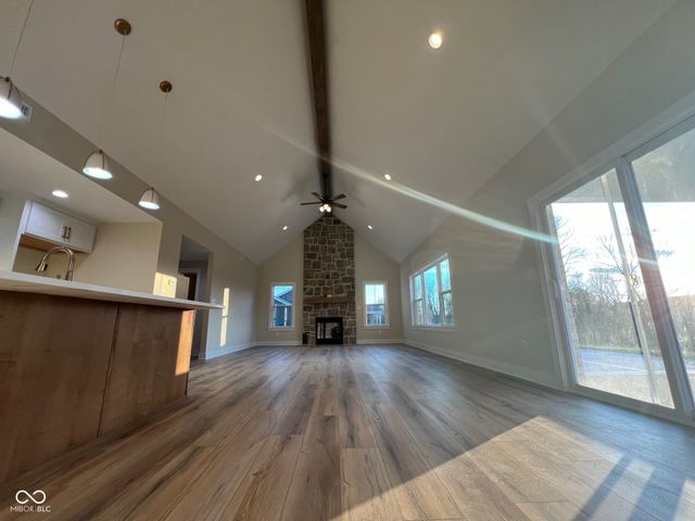 3550 S Meadows Lane, New Palestine, IN 46163