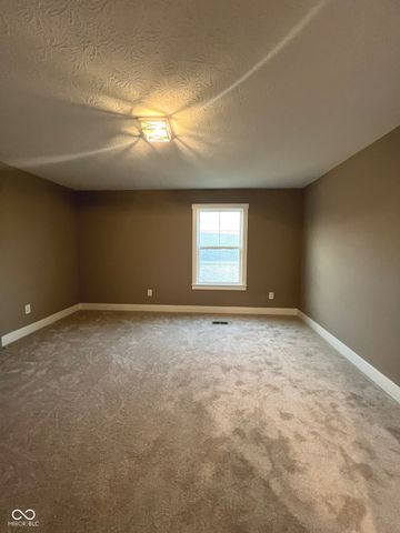 3550 S Meadows Lane, New Palestine, IN 46163