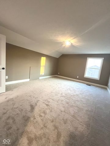 3550 S Meadows Lane, New Palestine, IN 46163