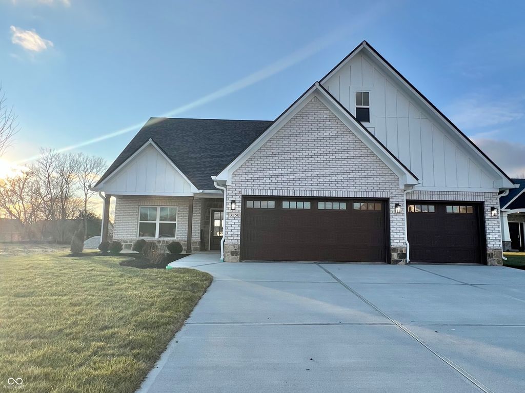 3550 S Meadows Lane, New Palestine, IN 46163