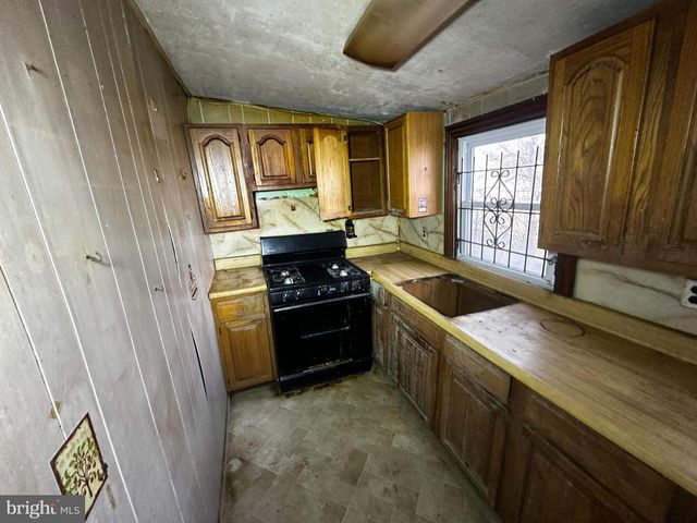 1743 SAINT PAULS ST, Philadelphia, PA 19140