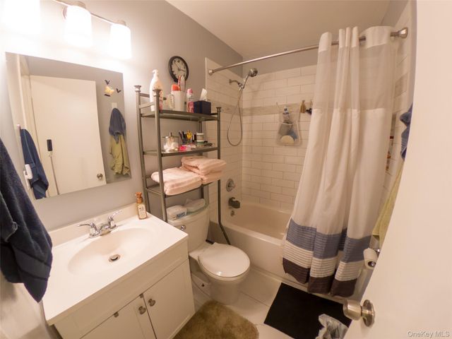 402 Mountain Laurel Drive, Monroe, NY 10950