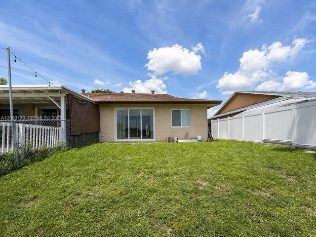 5820 Park Road, Dania Beach, FL 33312