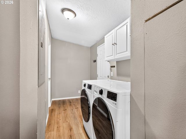 23077 Sw MAIN St 30, Sherwood, OR 97140