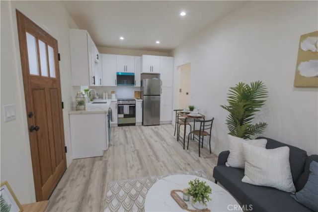 2545 Loomis St, Lakewood, CA 90712