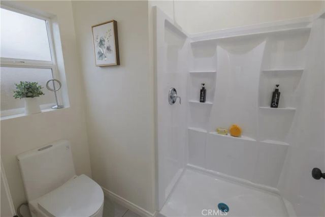 2545 Loomis St, Lakewood, CA 90712