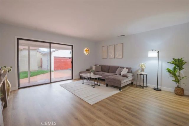 2545 Loomis St, Lakewood, CA 90712