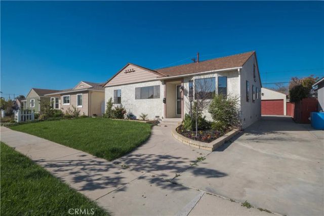 2545 Loomis St, Lakewood, CA 90712
