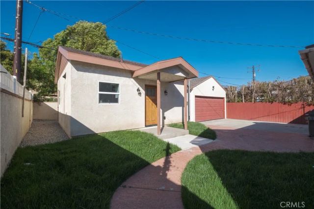 2545 Loomis St, Lakewood, CA 90712