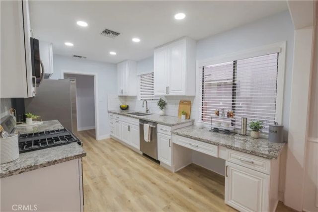 2545 Loomis St, Lakewood, CA 90712