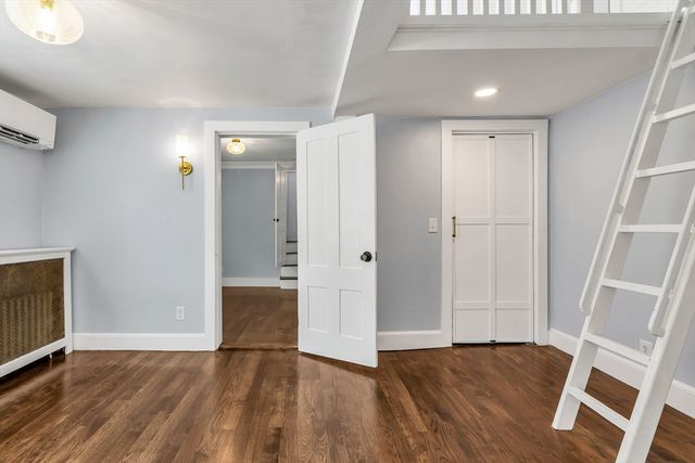 20 Pickman St 2, Salem, MA 01970
