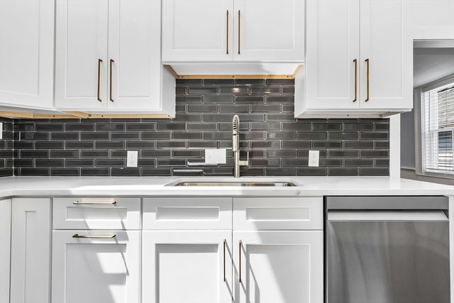 20 Pickman St 2, Salem, MA 01970