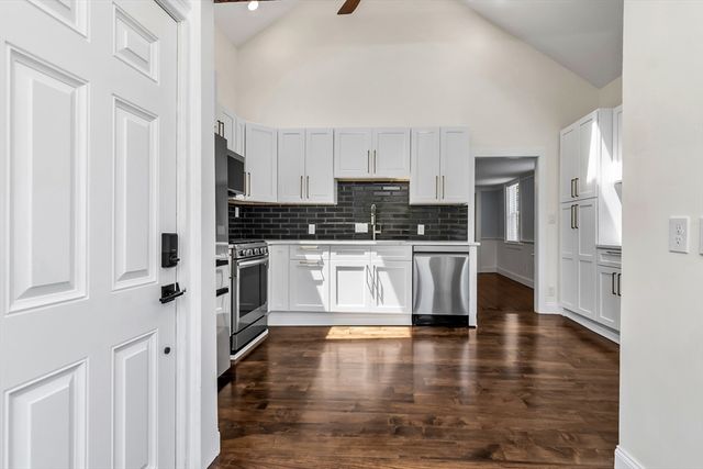 20 Pickman St 2, Salem, MA 01970