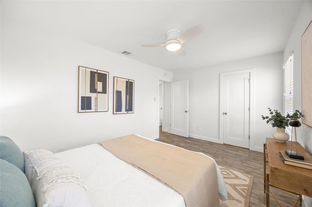 9710 Curlew DR, Austin, TX 78748