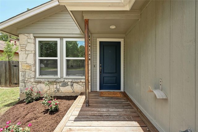 9710 Curlew DR, Austin, TX 78748