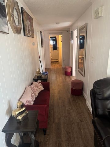 186 Fountain St, Fall River, MA 02721