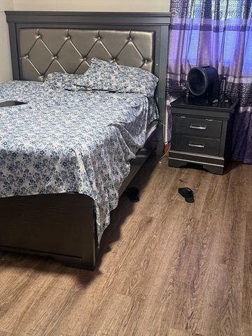 186 Fountain St, Fall River, MA 02721