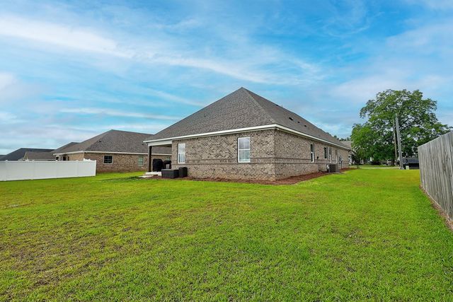 775 Sandbed Road, Newton, AL 36352