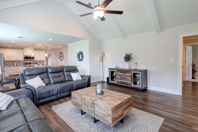775 Sandbed Road, Newton, AL 36352