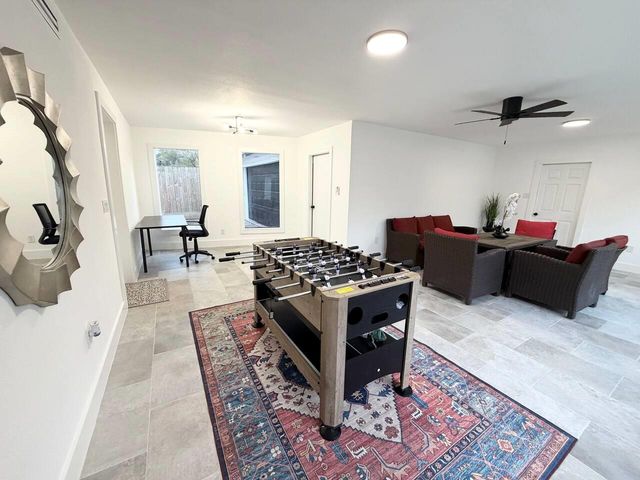 1206 Timber Lane, Friendswood, TX 77546