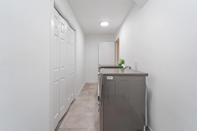 1206 Timber Lane, Friendswood, TX 77546