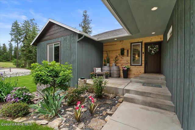 11243 W Hidden Valley RD, Rathdrum, ID 83858