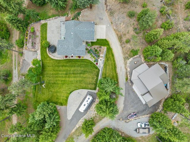 11243 W Hidden Valley RD, Rathdrum, ID 83858