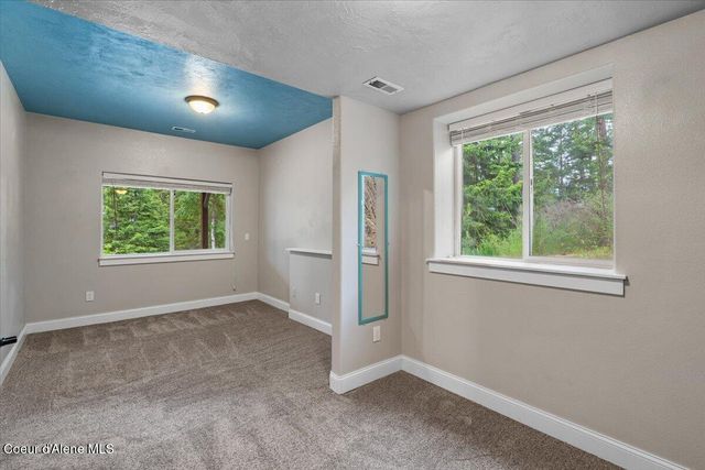 11243 W Hidden Valley RD, Rathdrum, ID 83858