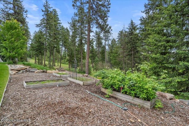 11243 W Hidden Valley RD, Rathdrum, ID 83858