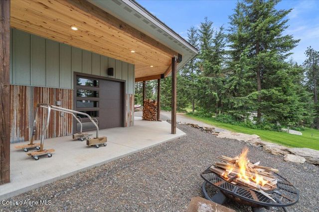 11243 W Hidden Valley RD, Rathdrum, ID 83858