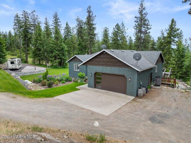 11243 W Hidden Valley RD, Rathdrum, ID 83858