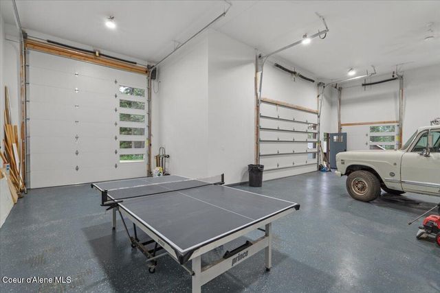11243 W Hidden Valley RD, Rathdrum, ID 83858